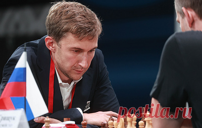 Российский шахматист Карякин вошел в первую десятку рейтинга FIDE. Лидером рейтинга является действующий чемпион мира норвежец Магнус Карлсен, вторым идет китаец Дин Лижэнь, третьим - россиянин Ян Непомнящий