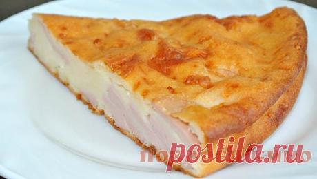 Простой и невероятно вкусный пирог с сыром и сосисками
