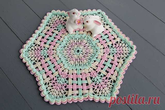 Ravelry: Butter Cream Doily pattern by Joyce Geisler