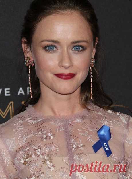 Алексис Бледел, 16 сентября, 1981