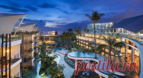 Отель Le Meridien Jakarta.  
Находится напротив здания Всемирного торгового центра в Джакарте, Индонезия  |  Время Отдыхать