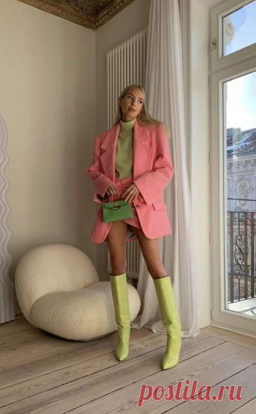 Pin by Butterfly on My type of fashion | Bright colors fashion, Colourful outfits, Bright outfits