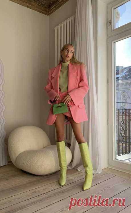 Pin by Butterfly on My type of fashion | Bright colors fashion, Colourful outfits, Bright outfits