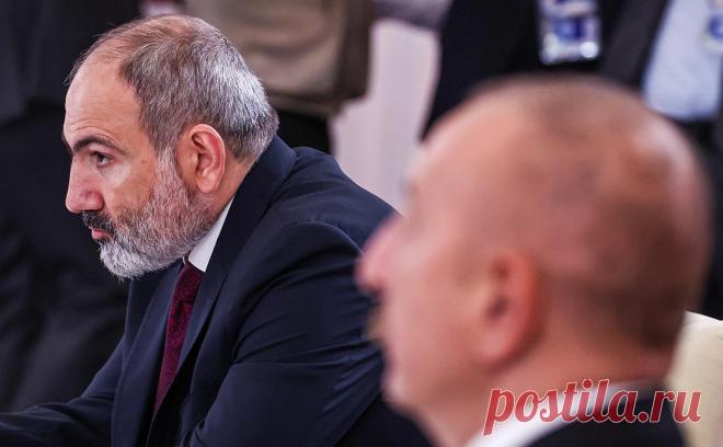 Совбез Армении сообщил о скорой встрече Алиева и Пашиняна. В Гранаде пройдет саммит Европейского политического сообщества. Пашинян до азербайджанской операции утверждал, что мирный договор на нем не подпишут, а Алиев после операции заявил, что теперь для мира сложилось благоприятное время