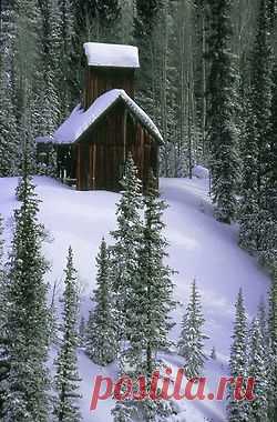 ♥ cabin in the snow  |  Pinterest • Всемирный каталог идей