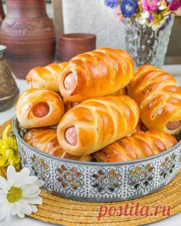 ​Булочки с сосисками