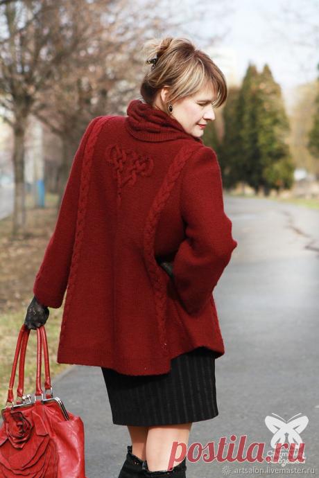 Кардиганы ручной работы. Заказать Кардиган "Вишневая классика". Арт-салон Светланы Кобзевой. Ярмарка Мастеров. Кардиган спицами
