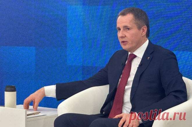 Гладков объяснил громкие звуки в Белгороде работой авиации ВС РФ. Жители города услышали несколько мощных хлопков, задрожали окна.