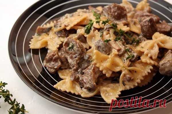 Паста с индейкой и грибами
