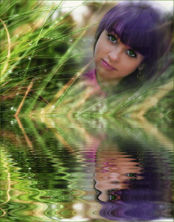 Искал в чертах немудрых Дев На возносящихся порталах И,дрему форм преодолев,Встречал ее в музейных залах.