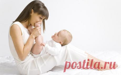 Картинки дети, женщина, малыш, материнство, ребёнок, ножки, радость, мама на рабочий стол » Люди