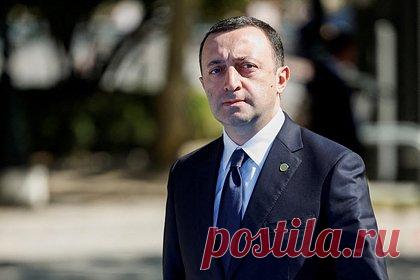 Лидер правящей партии Грузии обвинил президента Зурабишвили в предательстве. Лидер правящей партии «Грузинская мечта» обвинил президента Грузии в совершении предательства и нарушении конституции страны. «Она сама решила стать радикальной, встать на сторону экстремистской оппозиции. Она вместе с оппозицией будет отмечать большое поражение», — заключил Ираклий Гарибашвили.