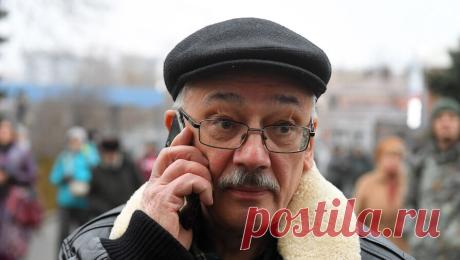 Прокурор потребовал приговорить правозащитника Орлова из "Мемориала" почти к трем годам. Государственный обвинитель в Головинском суде Москвы потребовал приговорить члена правления общества "Мемориала" Олега Орлова к 2 годам и 11 месяцам колонии по делу о повторной дискредитации российской армии. Об этом сообщает ...