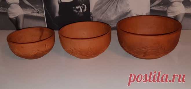 Набор мисок. Керамика ручной работы. Орнамент. Россия. 20 век.
Высота : 80 / 70 / 60 мм.
Диаметр верх : 168 / 140 / 125 мм.
Диаметр низ : 95 / 75 / 60 мм. Общий вес : 1.3 кг.
ВНИМАНИЕ ! Продажа одним лотом.
Цена :  1100 руб.

Купить сейчас :  

#НаборМисокКерамика
#НаборМисокКерамикаРучнойРаботы
#НаборМисокОрнаментРоссия
#НаборМисокОрнаментРоссия20век
#НаборМисокКерамикаРучнаяРабота20век