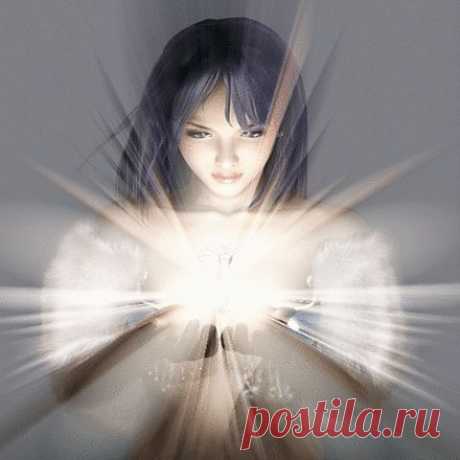 человек называется микрокосмосом или маленьким миром потому,что в нем действуют аналогически все законы,управляющие вселенной.