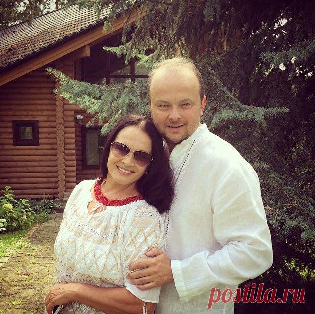 В России отменяют концерты Софии Ротару