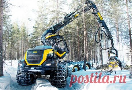 Чрезвычайно эффективная дерево-уборочная машина Ponsse Scorpion King. Процесс уборки леса такой машиной просто завораживает.