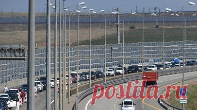 ФСБ: пресечённая попытка теракта на Крымском мосту стала второй в 2025 году. В Центре общественных связей (ЦОС) ФСБ России заявили, что предотвращенная попытка киевского режима совершить теракт на Крымском мосту с использованием автомобиля с бомбой стала уже второй с начала этого года. Читать далее