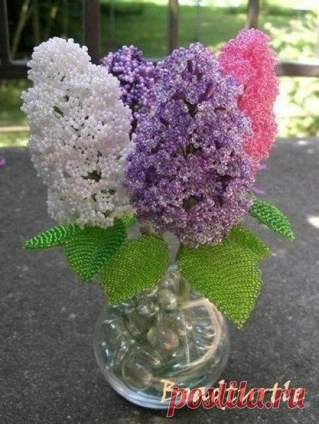 Сирень из бисера
