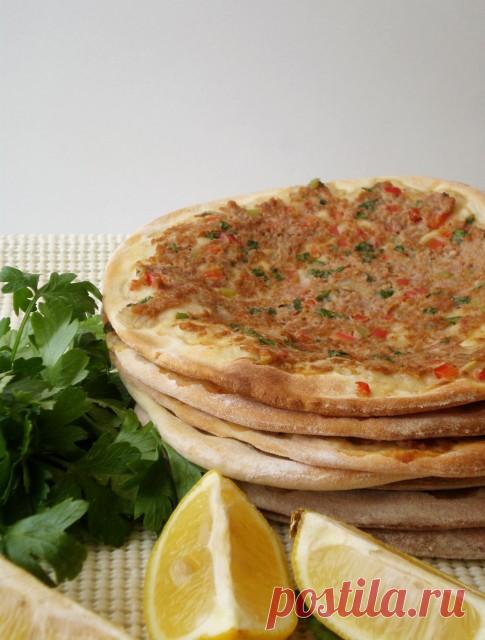 Лахмаджун (Lahmacun)- Турецкая пицца - Кулинарный журнал — LiveJournal