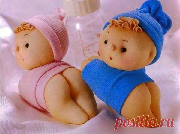👌 Куклы своими руками из колготок, увлечения и хобби Кроме кулинарии мне еще нравится собирать различные идеи для рукоделия. Недавно я наткнулась на кукол из капроновых колгот и стала изучать эту тему, смотреть мастер классы. Не поде...