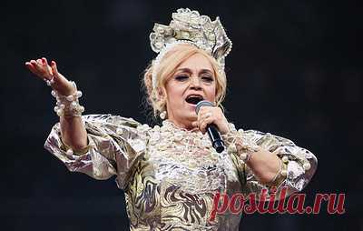 Ледовый дворец в Петербурге потребовал в суде 1,8 млн рублей с театра Кадышевой. Причина претензий к организации пока не уточняется