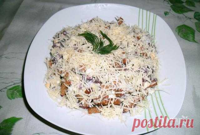 Сырный салат с сухариками - пошаговый рецепт с фото на Повар.ру