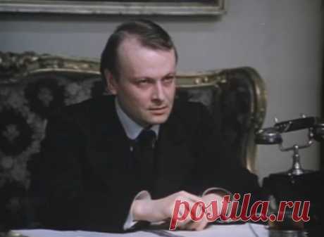 Александр Романцов, 23 февраля, 1948
 • 6 декабря 2005