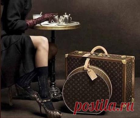 Наслаждайтесь жизнью и музыкой, которая помогает скрыться от жестокой реальности мира, пусть хотя бы на несколько минут!!!!