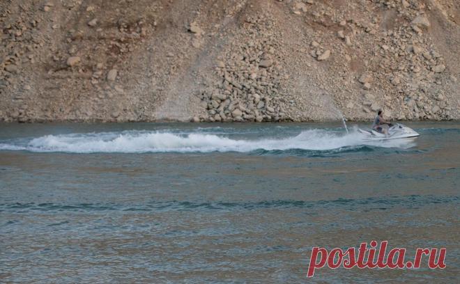 Швеция передаст Украине водные скутеры службы береговой охраны. Береговая охрана Швеции направит Украине партию гидроциклов, сообщила пресс-служба правительства страны.