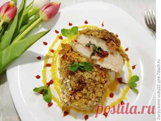 Фаршированные куриные грудки в овсяной панировке — Домашняя кулинария
