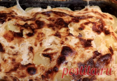 Заливаем картошку молоком и ставим в духовку - Steak Lovers - 12 апреля - 43425765905 - Медиаплатформа МирТесен Свежий взгляд на приготовление картошки — попробовать сделать ее в духовке с молоком. В итоге выходит блюдо, которое вполне можно подавать и как гарнир, и самостоятельно. На два килограмма картофеля нам понадобится 800 миллилитров молока, 200 граммов любого мягкого сыра и 100 граммов твердого — его - 12 апреля - 43425765905 - Медиаплатформа МирТесен
