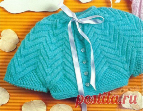 Бирюзовое болеро - накидка
Детская накидка вяжется спицами фантазийным узором из шерстяной пряжи бирюзового цвета. Чтобы связать такую накидку, нужно совсем немного времени.
Размер: 6-9 месяцев