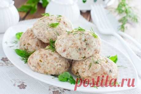Ужин налегке: 10 рецептов вкусных диетических блюд Отдавать ужин врагу в целях похудения — не самая лучшая идея. Перед сном организм обязательно нужно радовать вкусной, здоровой, но не слишком тяжелой пищей. Сегодня предлагаем обсудить рецепты...