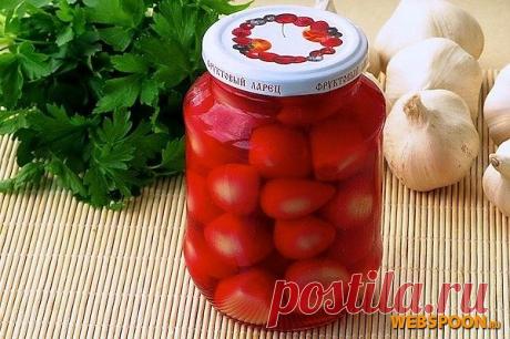 МАРИНОВАННЫЙ ЧЕСНОК В СВЕКОЛЬНОМ СОКЕ.