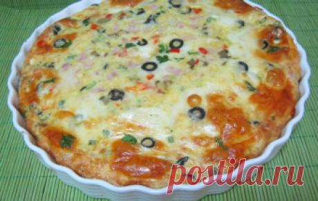 Пирог-омлет Пирог-омлет - это блюдо на скорую руку, его можно приготовить на завтрак или чтобы взять с собой в дорогу или на работу в качестве перекуса. А еще он вкусный, не смотря на простоту приготовления. Вы м…