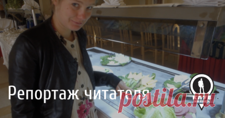 Мы с женой поехали по горящей путевке в Тунис. Она стоила всего 8 000 рублей на неделю включая перелёт. Ну не смогли удержаться и купили. Всю глубину ошибки мы поняли, только приехав в Тунис. Отель оказался мёртвым, еда в нём резиновой, а окрестности будто напалмом выжигали специально для туристов. ПУ-СТО-ТА. Посмотрите этот ролик и не повторяйте наших ошибок
