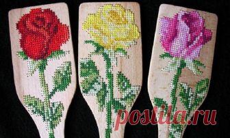 Необычные вышивки Вышивание – одно из древнейших прикладных искусств. Самые ранние его образцы, сохранившиеся до нашего времени, родом из Китая и датируются IV – V вв. до н. э. Мастера «Поднебесной» использовали для украшения тончайших шёлковых тканей не только золотые и серебряные нити, но и… человеческие волосы...