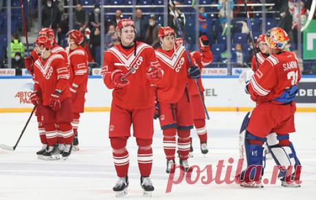 Без осечек. Сборная России по хоккею одержала третью победу на Кубке Первого канала. В субботу россияне обыграли чехов со счетом 5:2