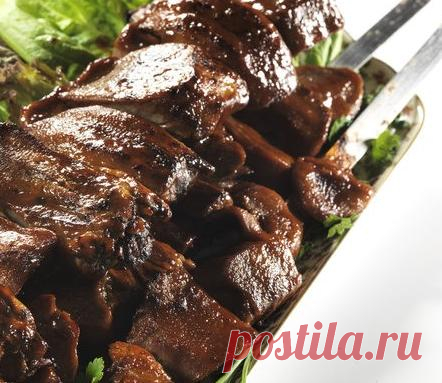 Быстрый и вкусный рецепт куриной печени с грибами на открытом огне