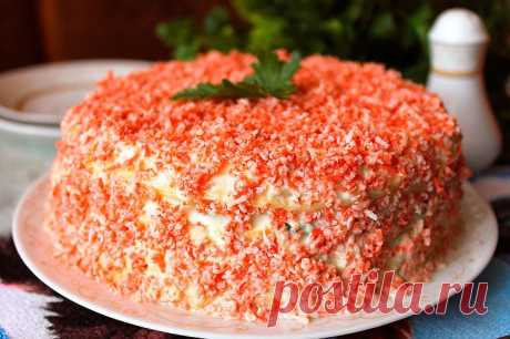 Закусочный блинный торт «Крабовый остров» | Foodbook.su Закусочный торт из блинов всегда получается невероятно нежным и сочным, поэтому многим придется по вкусу. Особенно блюдо понравится любителям закусок из крабовых палочек. Тоненькие блинчики,