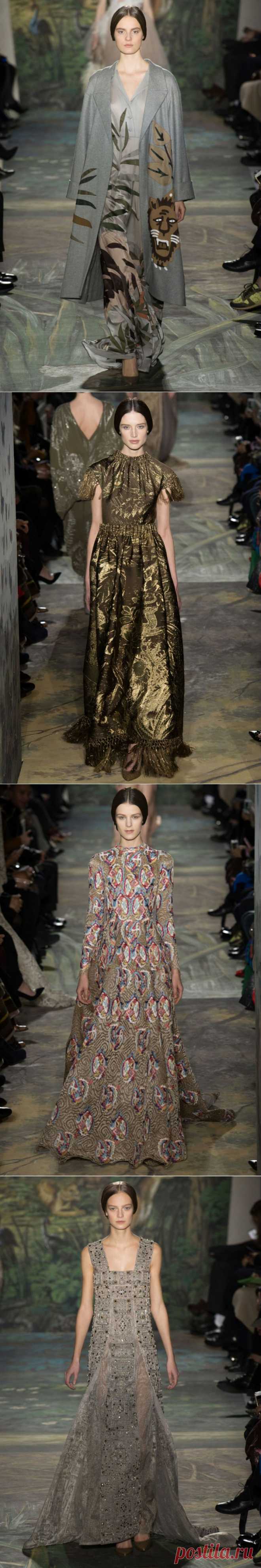 Valentino Haute Couture Spring Summer 2014 collection.