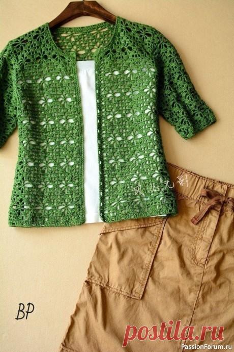 Красивый ажурный жакет крючком | Женская одежда крючком. Схемы и описание