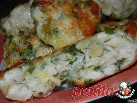 Пикантные рубленные котлетки из курицы с сыром и зеленью.