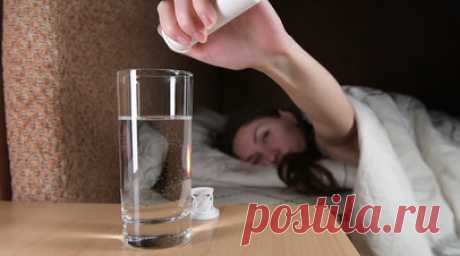 Невролог Тараненко рекомендовала не принимать лекарства с кофеином перед сном. Врач-невролог высшей квалификационной категории клинико-диагностического центра «Мединцентр» (филиал ГлавУпДК при МИД России) Наталья Тараненко рассказала, какие лекарства можно принимать перед сном, а какие — не стоит. Читать далее