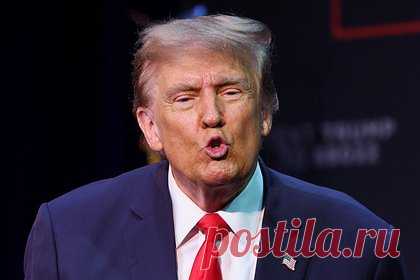 Трамп назвал США утратившей волю страной. Бывший президент США Дональд Трамп заявил, что страна утратила волю и былую силу. «Мы страна в состоянии упадка, мы страна, потерявшая уверенность, волю и силу. Мы страна, просто-напросто потерявшая свой путь», — подчеркнул политик в ходе выступления перед сторонниками в штате Нью-Гэмпшир.