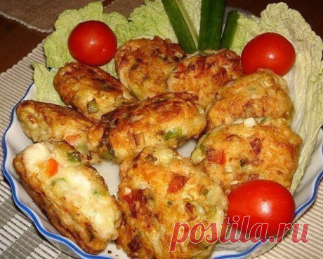 Как приготовить блюдо &quot;рецепт очень вкусных и полезных котлет из куриного мяса с овощами и сыром. вкус у этих котлет получается очень пикантный и необычный&quot; - рецепт, ингридиенты и фотографии | sloosh