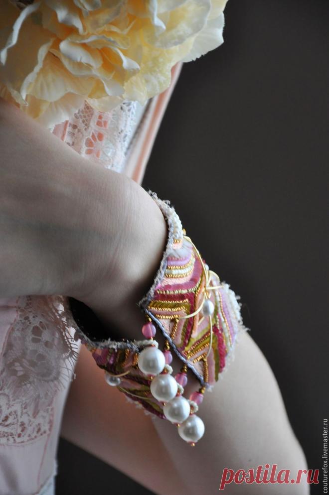 Купить Res. Браслет "Восточная сказка" - розовый, персиково-розовый, жемчужный, золотой, широкий браслет