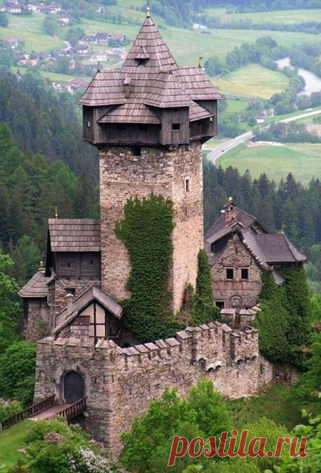 Enchanting Photos Falkenstein Castle, Austria   photo via emeterio