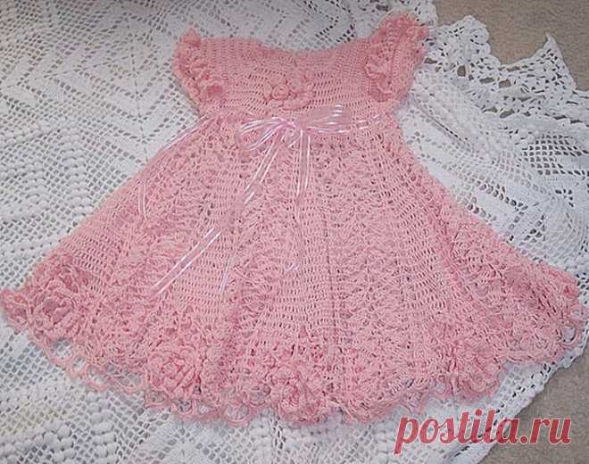 Красивое детское нарядное платье. Летнее ажурное платье крючком для девочки Красивое детское нарядное платье узором ананас. Летнее ажурное платье крючком для девочки